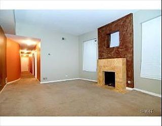 1st image of 4820 S King Dr APT 2