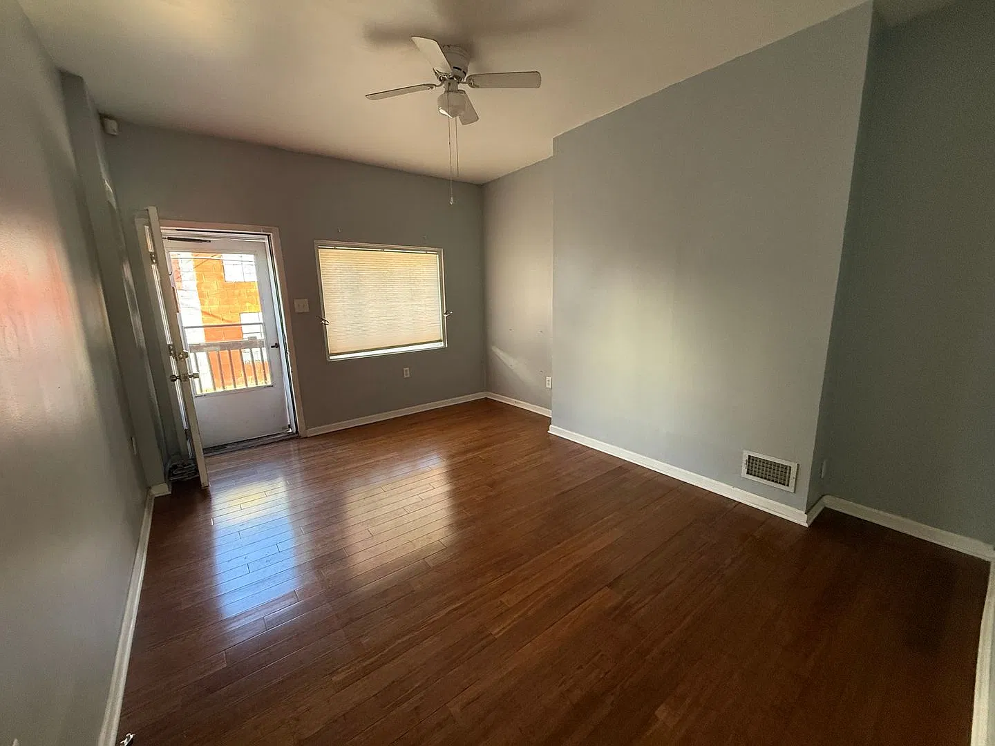 Cozy Home - Southside — Photo 4