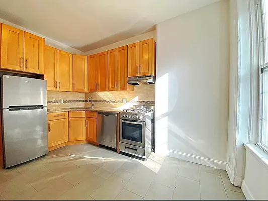 Rented by Corcoran | media 30