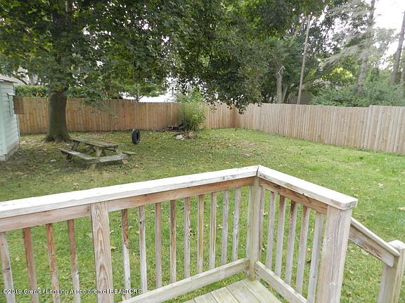 4th image of 2689 Cahill Dr