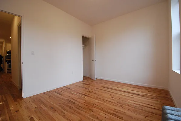 Rented by Bohemia Realty Group | media 17