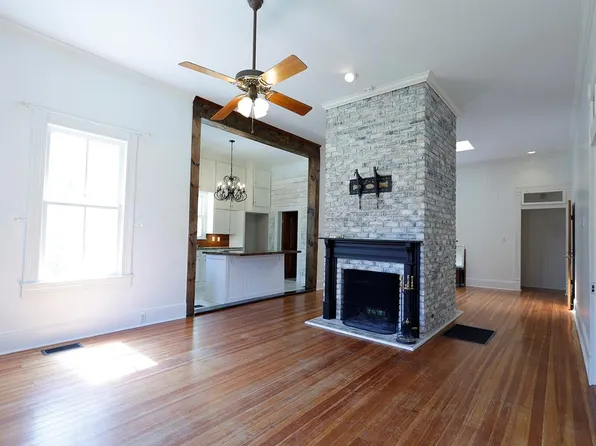 719 Minnesota Ave, McComb, MS 39648