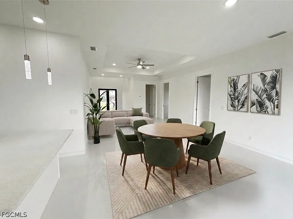 2325 NW 37th Pl