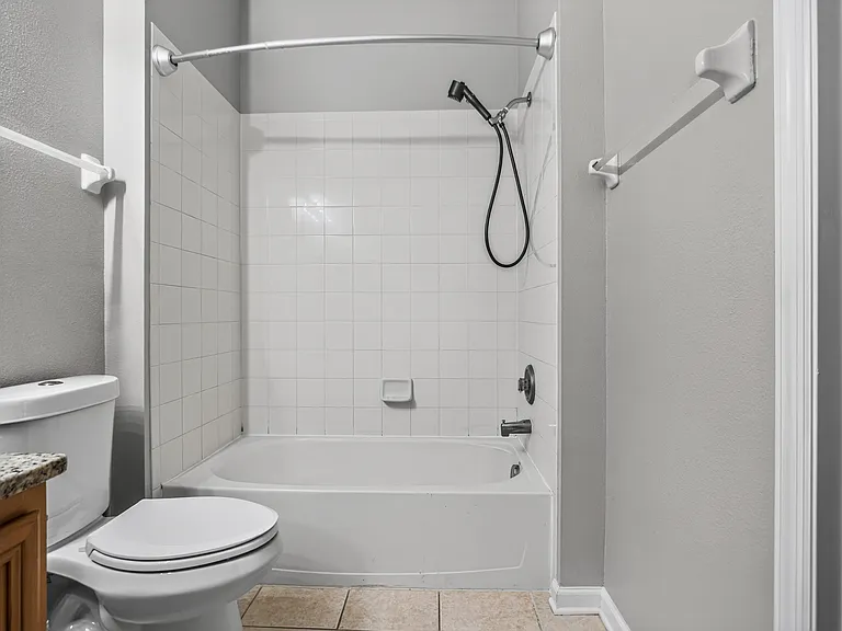 6166 Stevenson Dr #309 — Photo 28