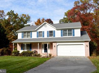 7118 Carmae Rd, Sykesville, MD 21784