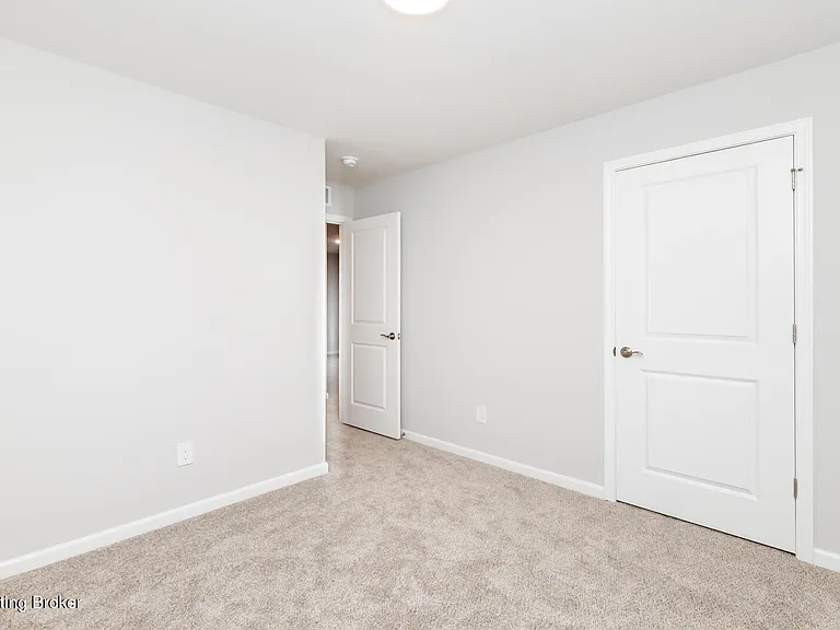 16926 Aiken Ridge Cir — Photo 24