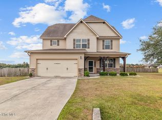 174 River Winding Rd, Jacksonville, NC 28540
