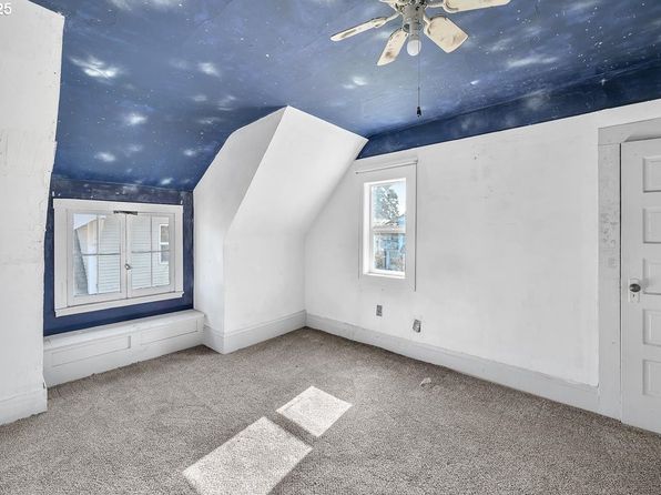 portland-oregon-53971575 picture