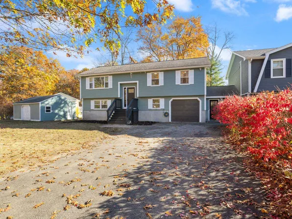 8 Kimberly Drive, Seabrook, NH 03874