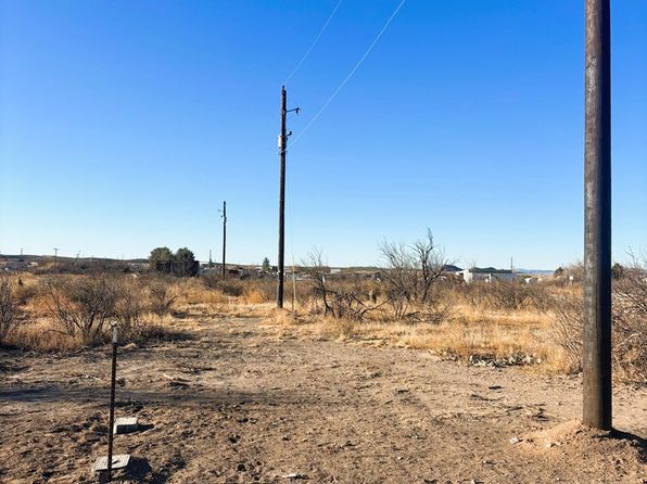 200 S Albert St W, Marathon, TX 79842