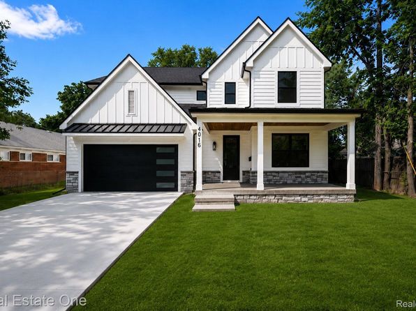 4016 W Webster Rd