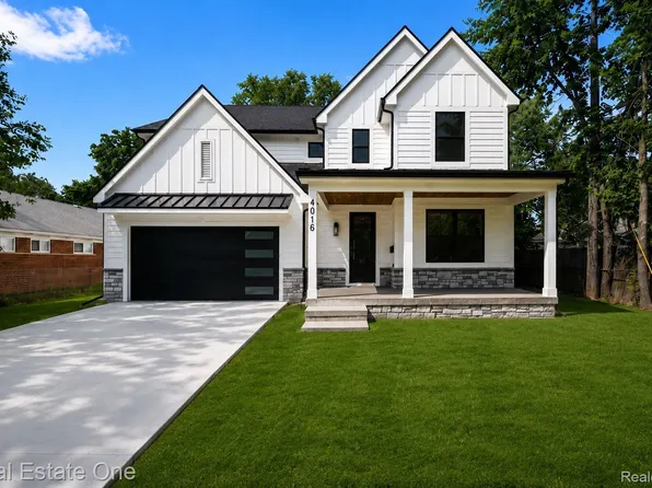 4016 W Webster Rd, Royal Oak, MI 48073