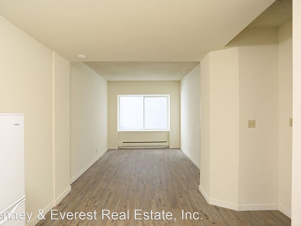 1st image of 536 Mason St APT 1