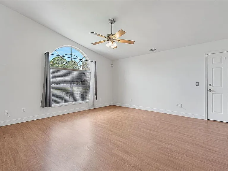113 Whippoorwill Dr — Photo 5