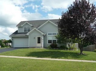 2102 Silverthorn Dr, Byron, IL 61010