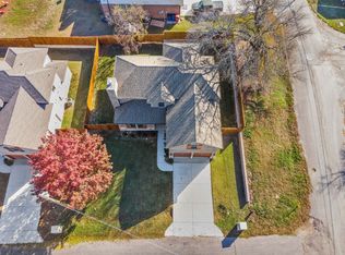 619 Wayne Ave, Van Alstyne, TX 75495
