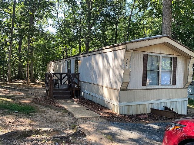 1st image of 2586 Woodland Hill Trl