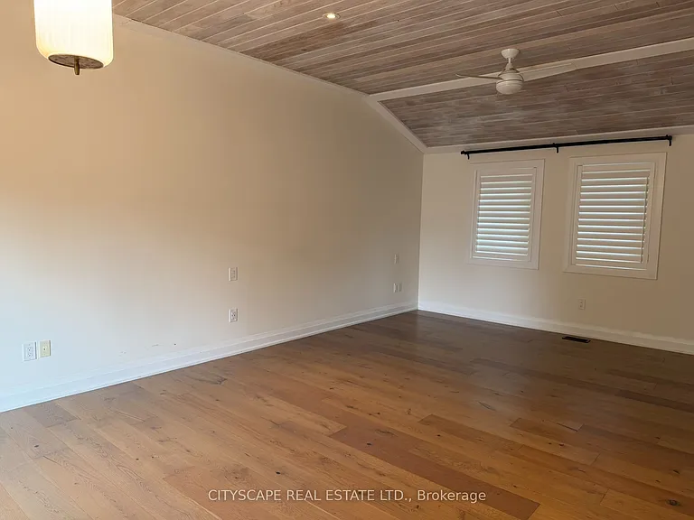 2009 Waters Edge Dr — Photo 14