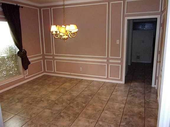 5th image of 3507 Southdown Dr