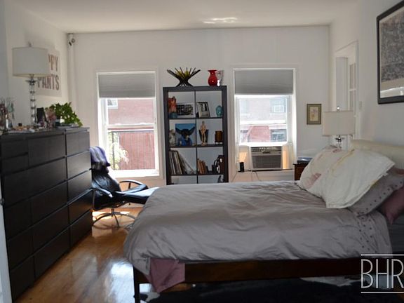 5th image of 189 Sackett St APT 4