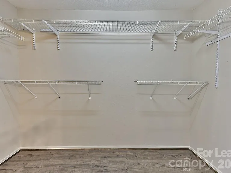 8946 Chalkstone Rd — Photo 35
