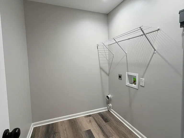 7016 Caravan Dr — Photo 7