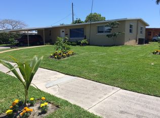 1508 Hillcrest Dr, Lake Worth, FL 33461