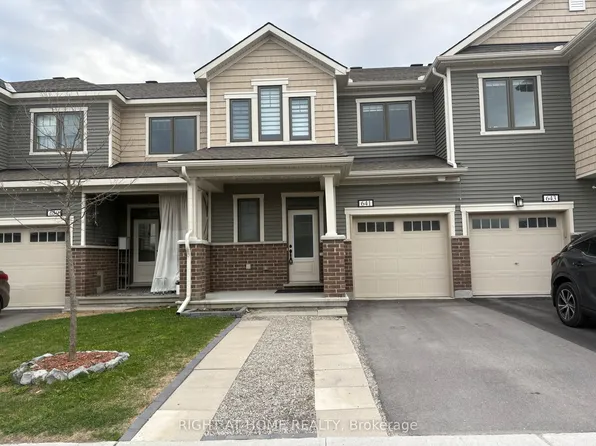 641 Allied Mews, Ottawa, ON K2S 3A1