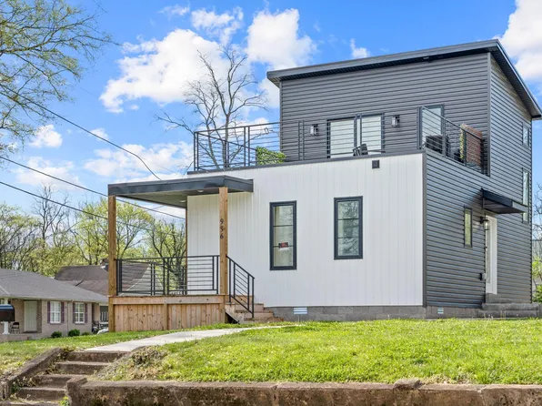 956 Clark St, Clarksville, TN 37040