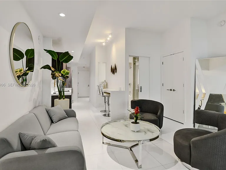 851 NE 1st Ave #202 — Photo 38
