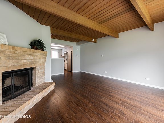 2nd image of 434 Meadow Green Ln #434