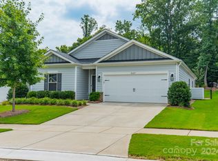 8607 Pennegrove Cir, Charlotte, NC 28214
