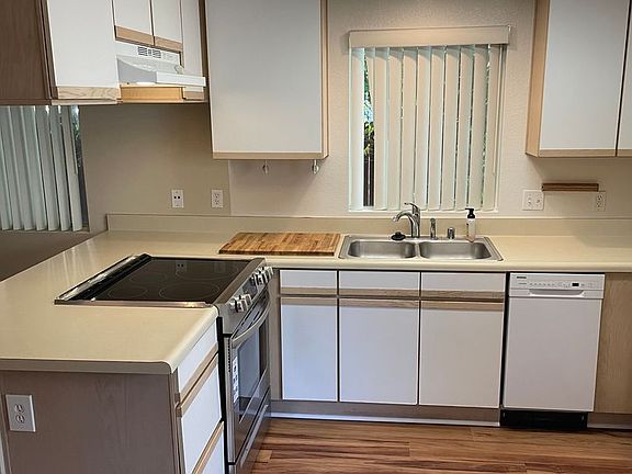 5th image of 1760-1762 Oliver Ave #1762-1