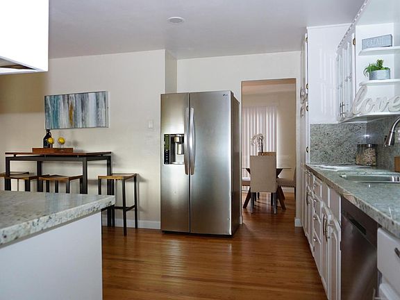 5th image of 2559 Poplarwood Way