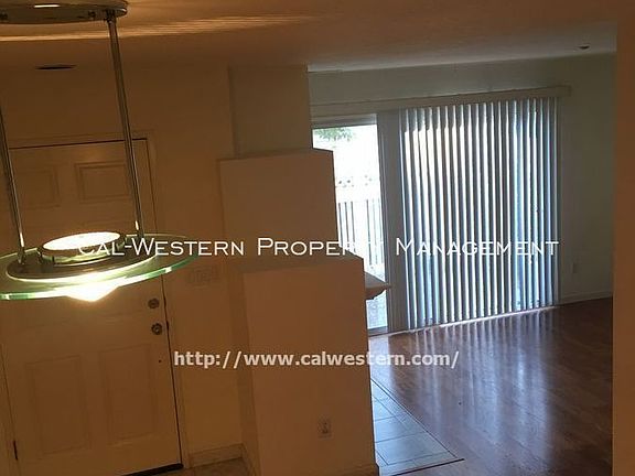 3rd image of 6953 Rodling Dr Unit C