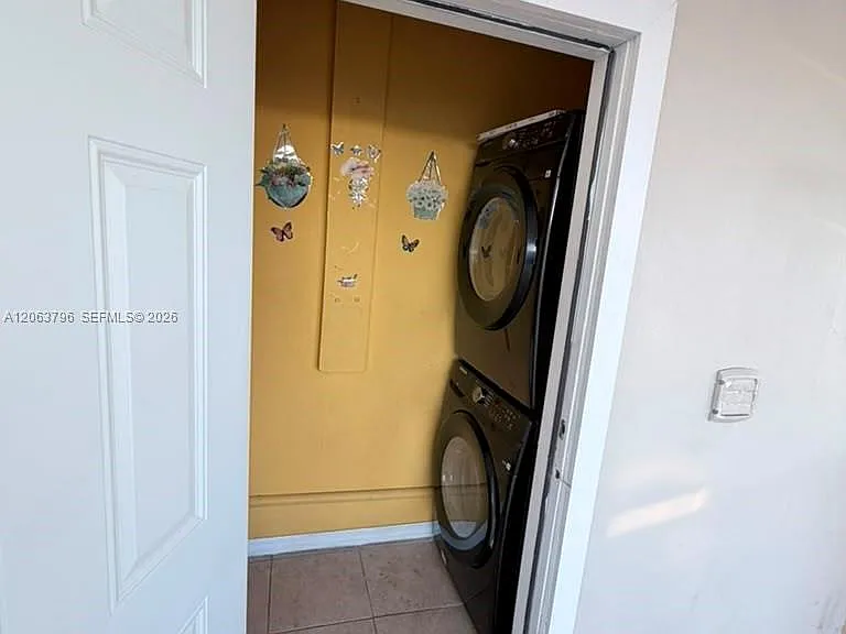 14560 Fillmore St — Photo 26