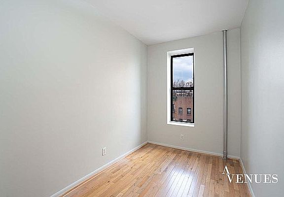 5th image of 2228 1st Ave #5