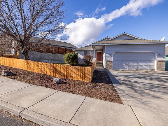 2nd image of 2113 SW 35th Pl