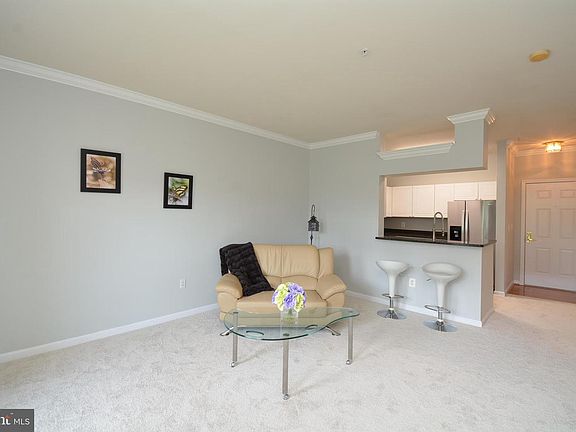 5th image of 4550 Strutfield Ln APT 2306