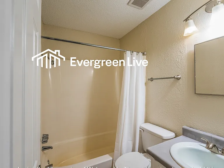 2120 Tall Oak Cir — Photo 12