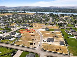 7001 Eagle Crest Dr #15, Pasco, WA