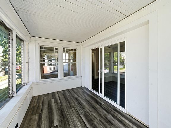 5th image of 1816 W Sherman Ave