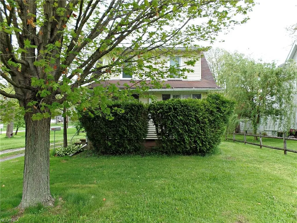 111 Charles St photo 1