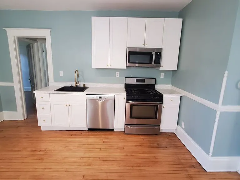 3015-3015B N Pierce St. (Duplex + Back House) — Photo 9