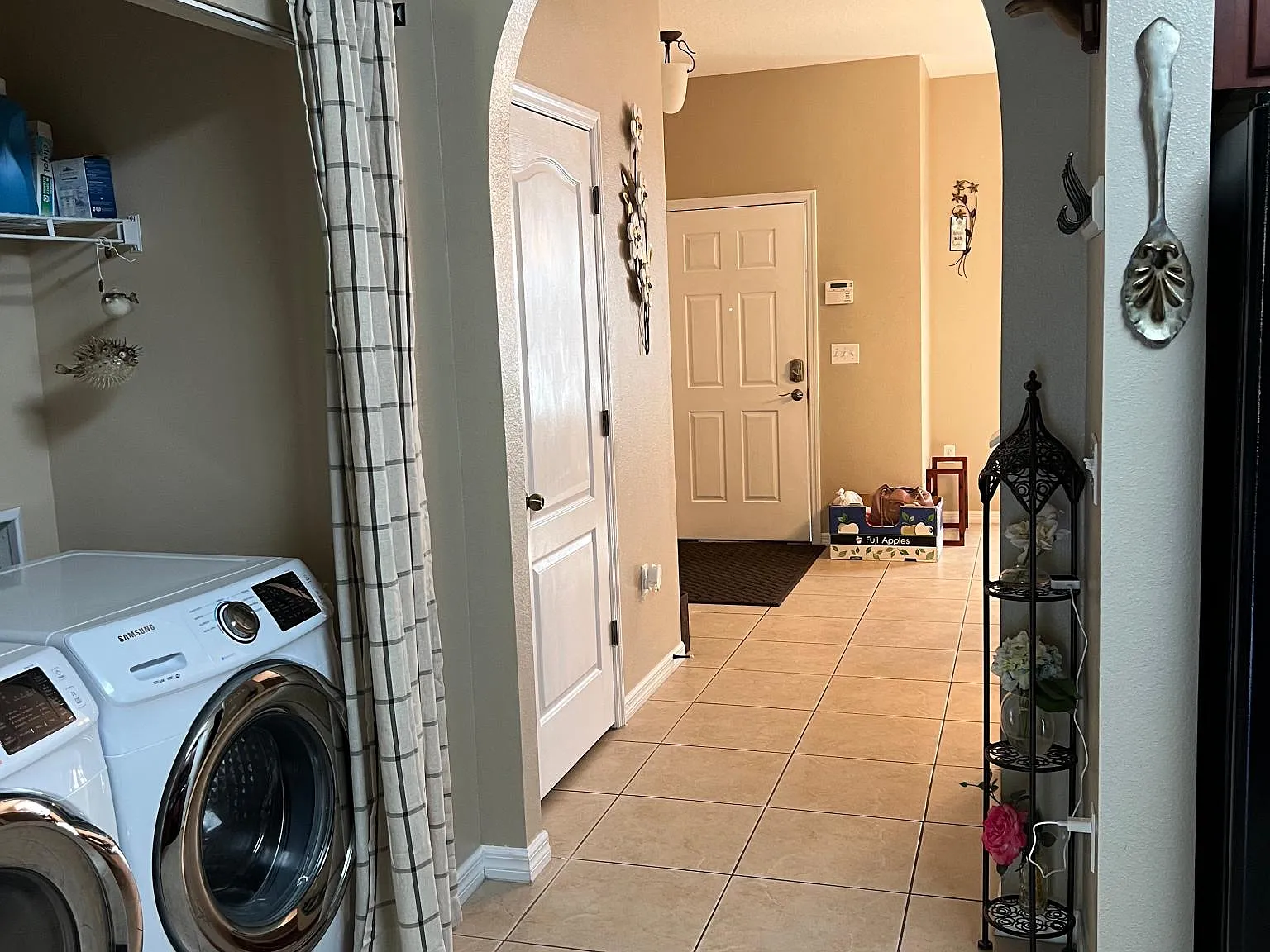 1882 Greenwood Valley Dr — Photo 4