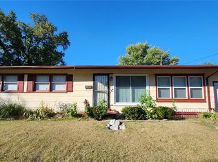 3021 Glade Ave, Saint Louis, MO 63136