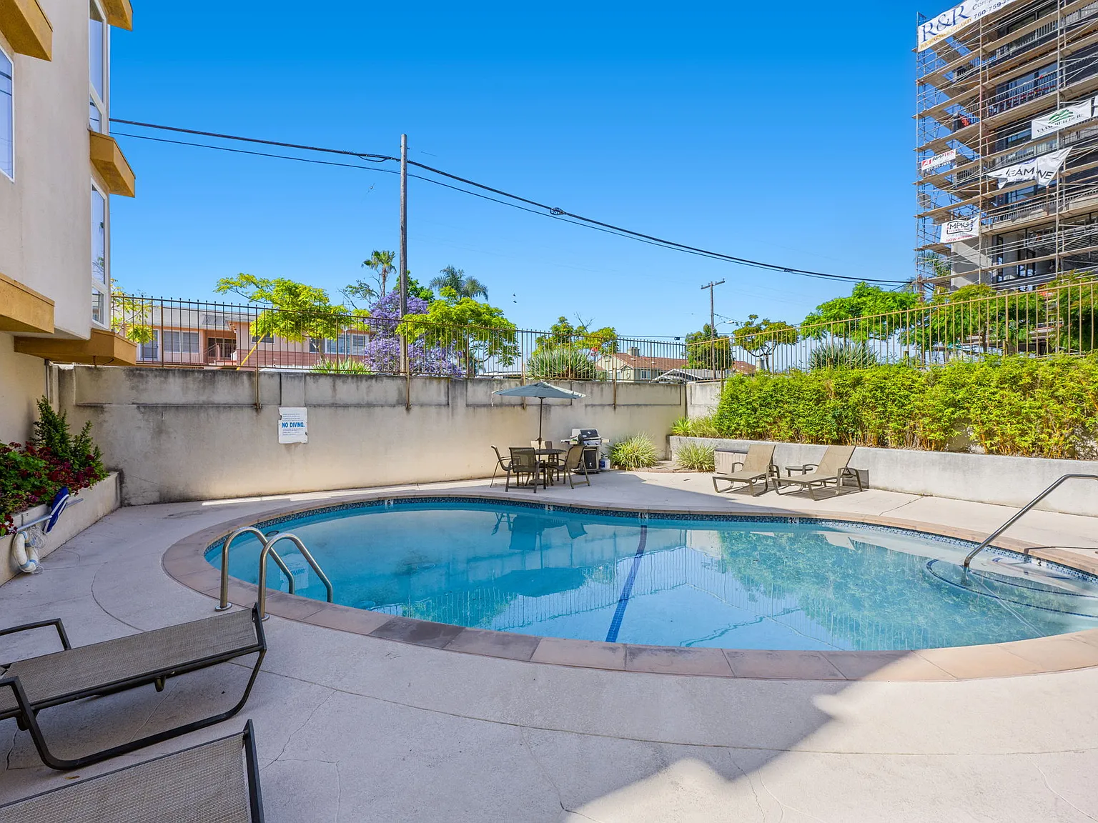 2 bed, 960 sqft, $3,500 — Photo 4