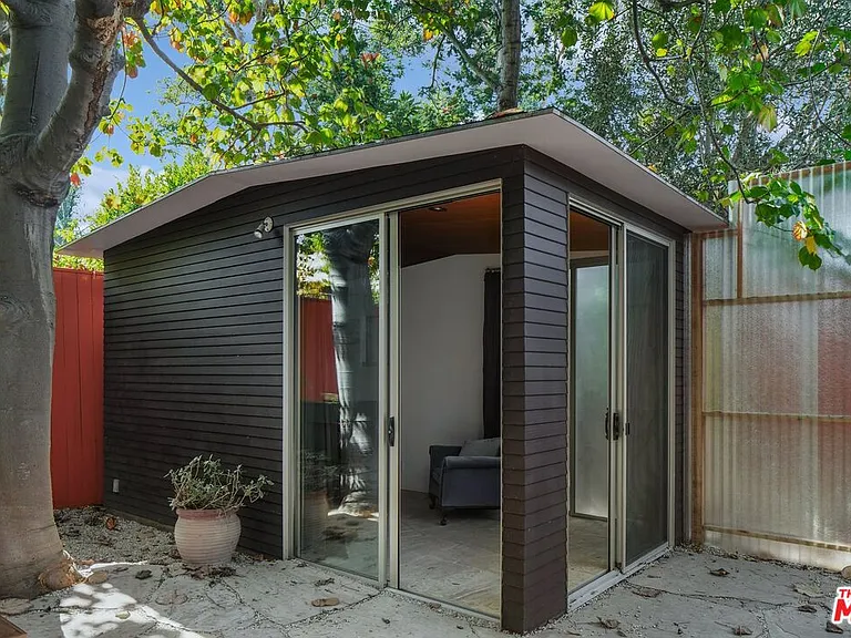 2311 Louella Ave — Photo 38
