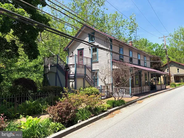 3401 Saint Peters Rd #11, Elverson, PA 19520