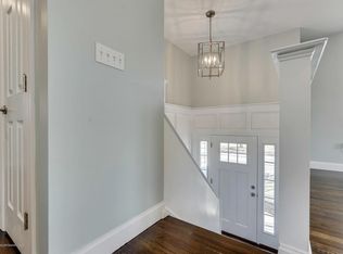 44 Sylvan Lake Blvd, Bayville, NJ 08721